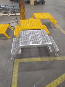 Steel and aluminum mini crossovers for industrial use side view MINICO-19 and MINICO-19-AL